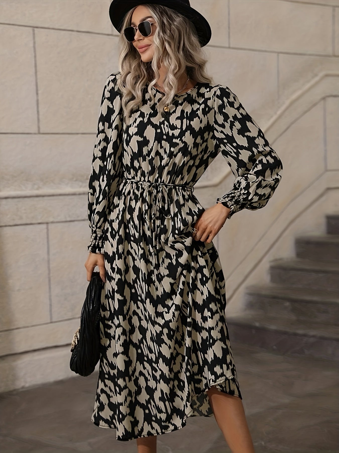 Schwarz-Weißes Musterkleid Langarm - Viola