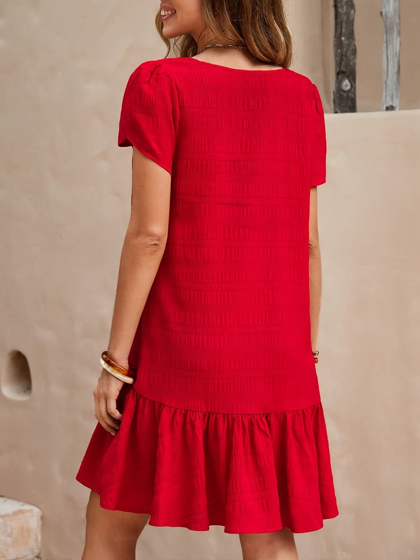 Schwarzes Kleid mit Rüschen - Anna