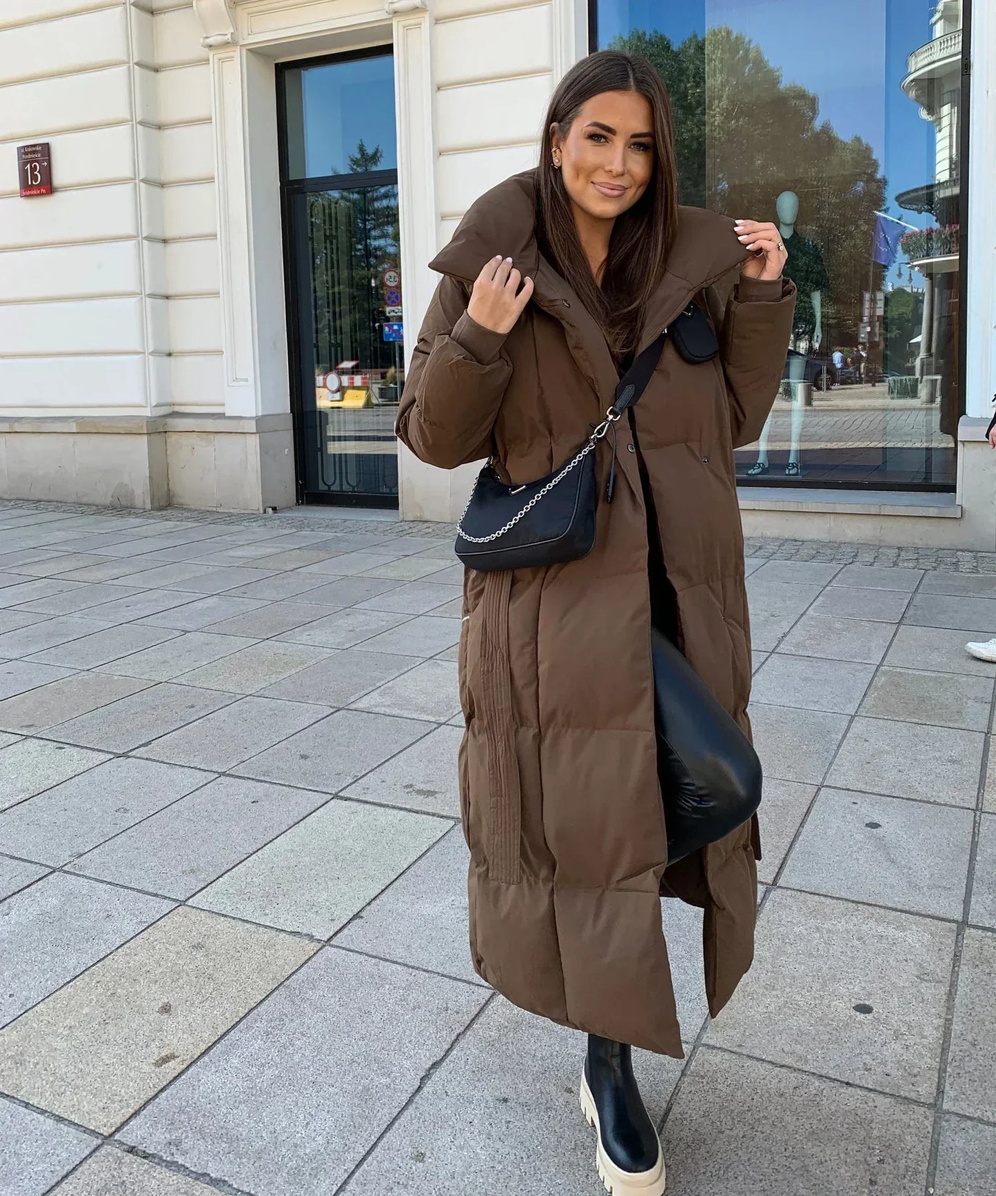 Lange Pufferjacke mit Gürtel Beige - Selene