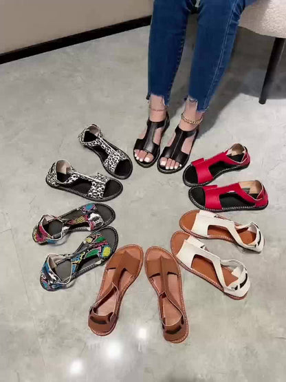 Weiße Flache Sandalen mit T-Riemen - Mila