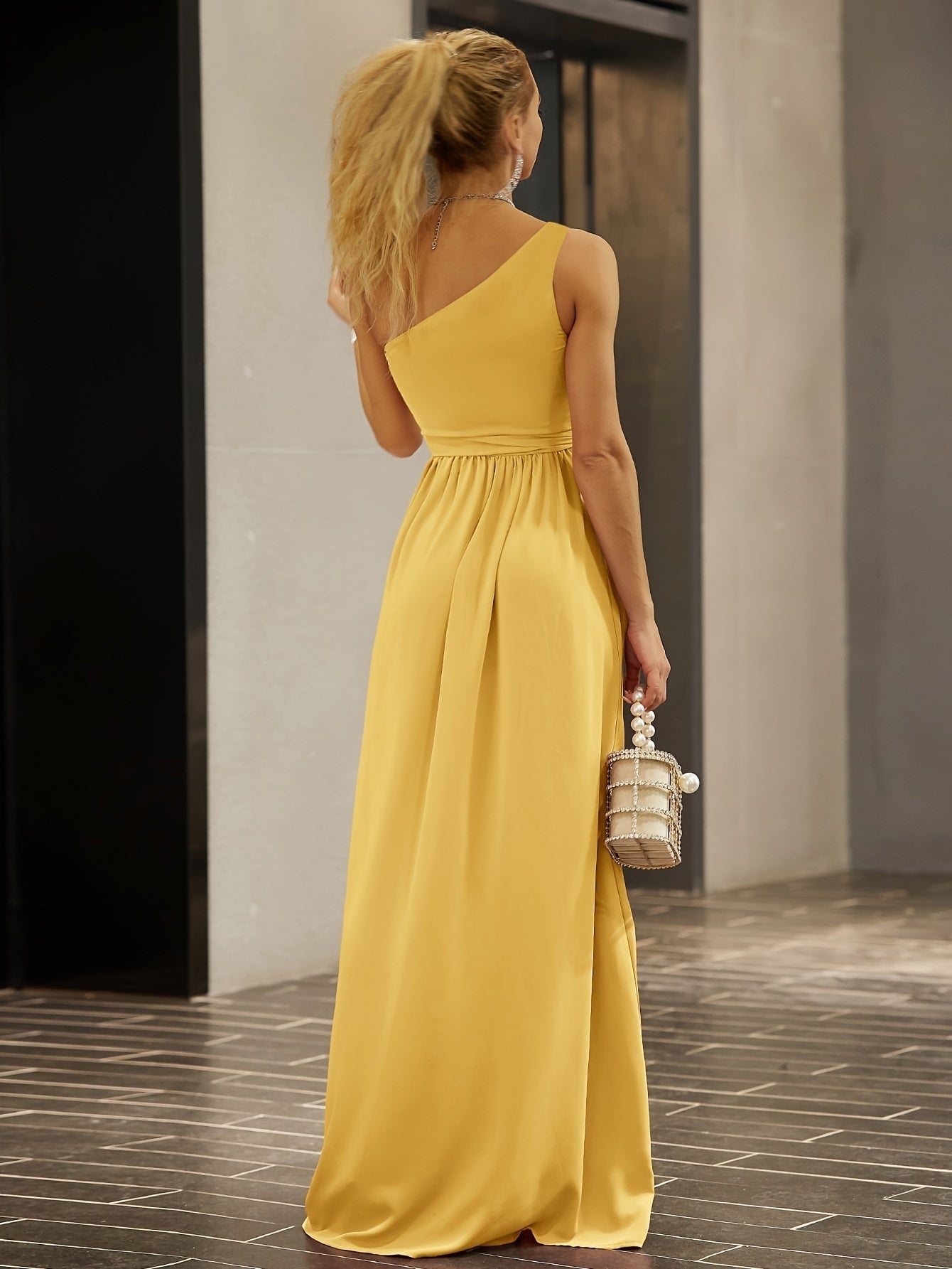 Grünes One-Shoulder-Kleid - Natalia