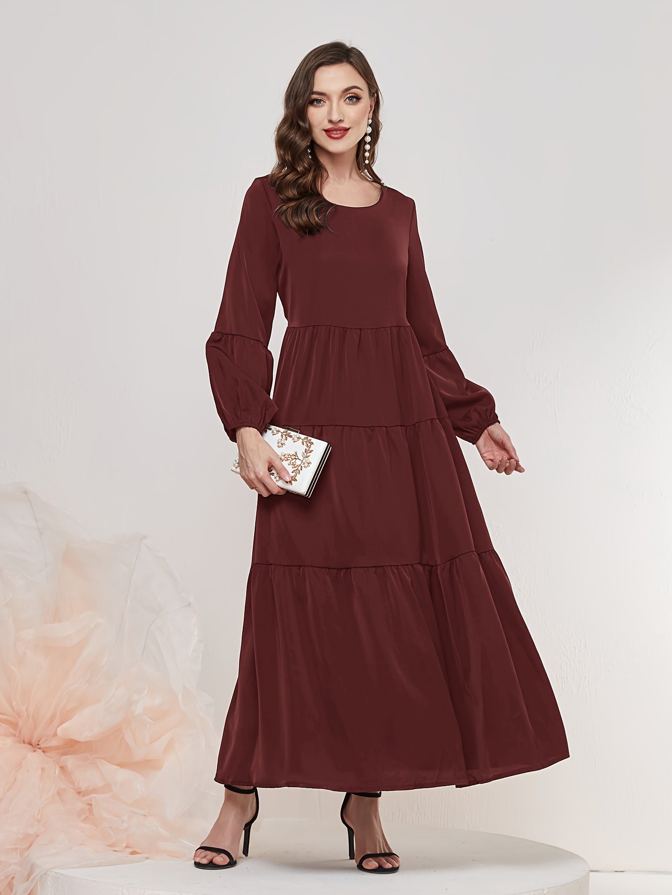 Blaues Maxikleid mit Volants - Clara