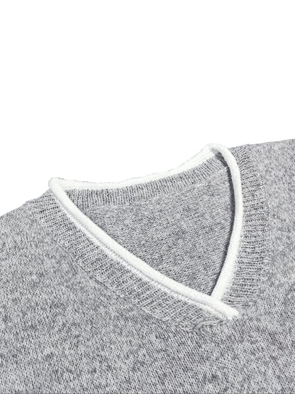 Grauer V-Ausschnitt Pullover mit Kontrastdetails - Ella
