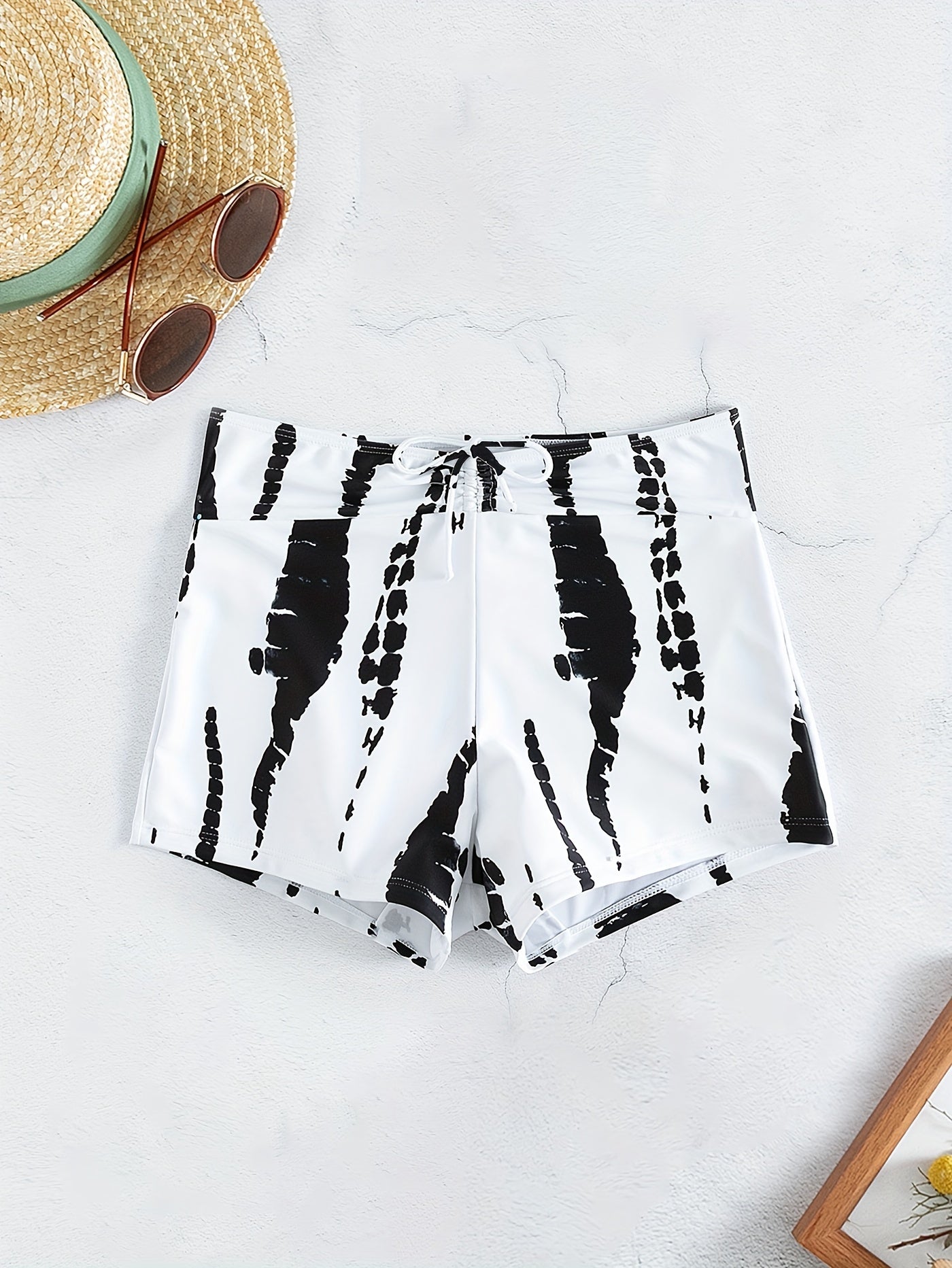 Weiße High-Waist Badeshorts - Jana