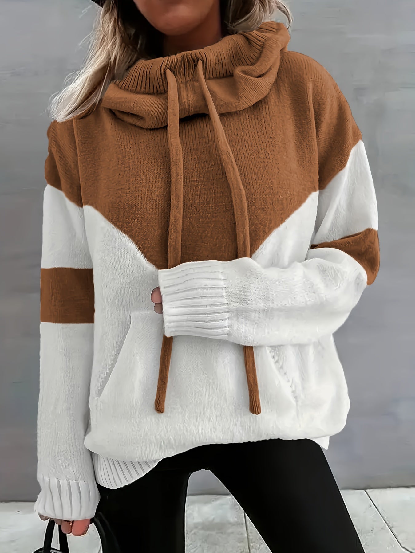 Apricotfarbener Colorblock Hoodie - Mila