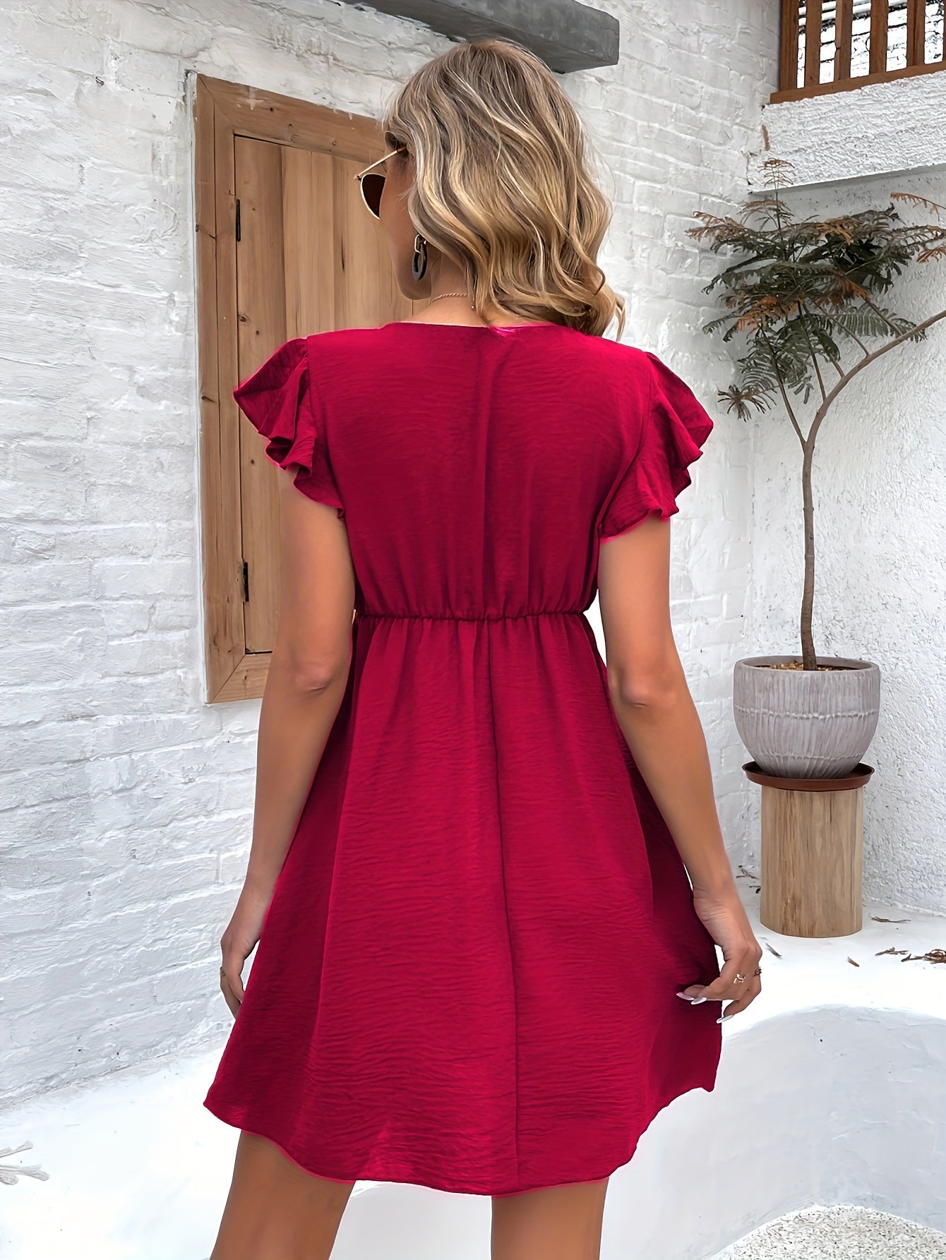 Dunkelgrünes Rüschenärmel-Kleid - Mia