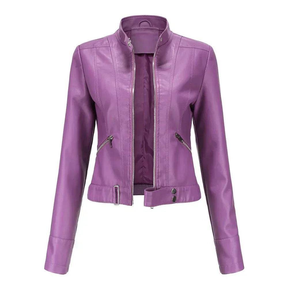 Elegante damen-bikerjacke mit taillierter passform