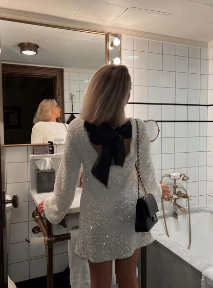 Glitzernder Cocktailrock – Glamour & Komfort