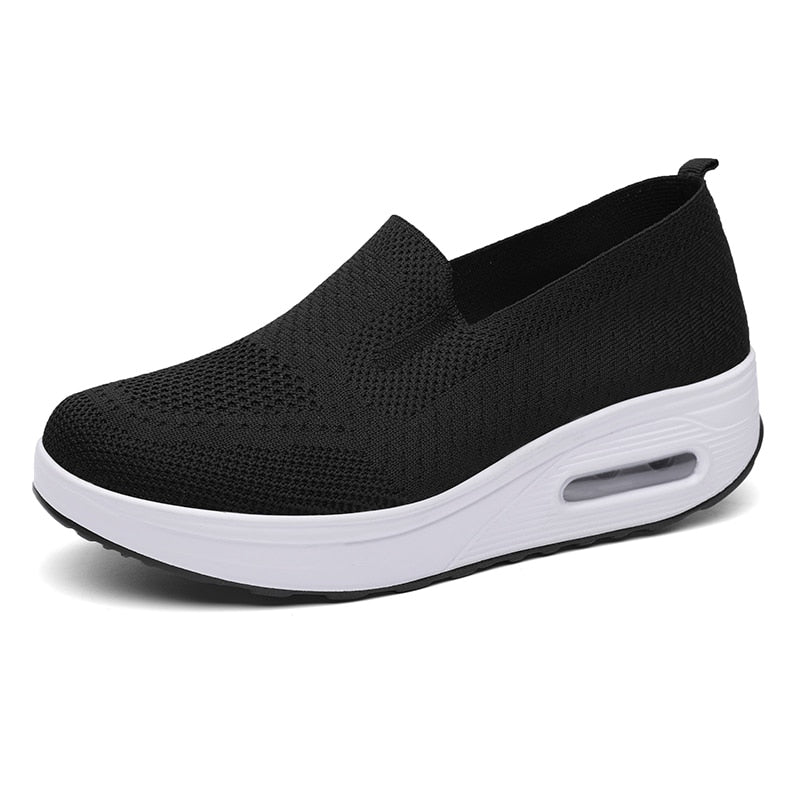 Leichtfüßige Eleganz: Slip-On-Atmungsaktive Sneaker