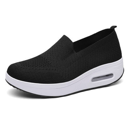 Leichtfüßige Eleganz: Slip-On-Atmungsaktive Sneaker