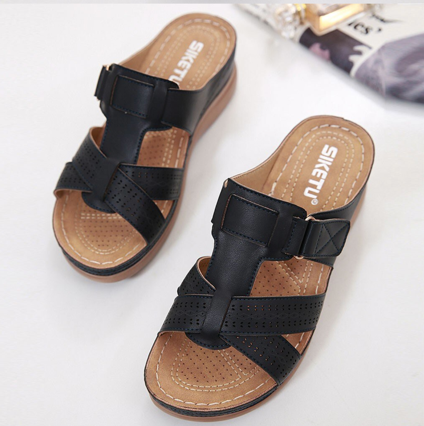 Komfortable Damen-Sandalen mit geflochtenem Design und Klettverschluss