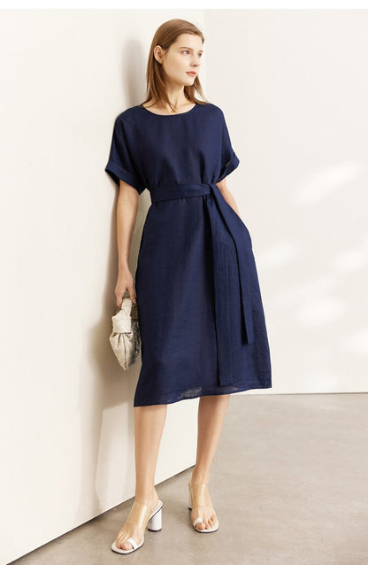 Charmantes Midikleid mit Gürtel – Klassisch & Komfortabel