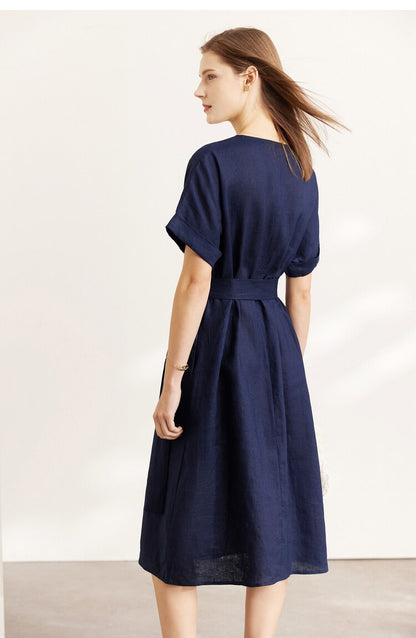 Charmantes Midikleid mit Gürtel – Klassisch & Komfortabel