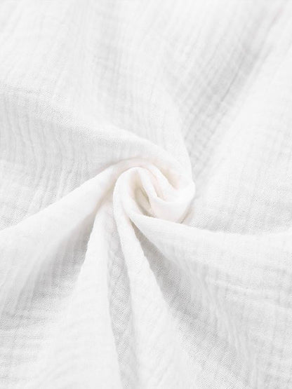 Strukturiertes Set aus Bluse und Shorts